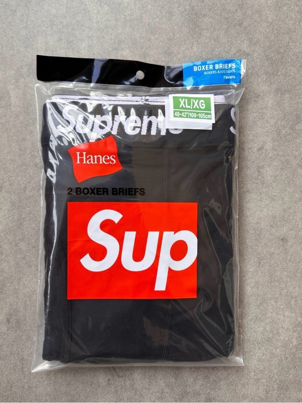Supreme x Hanes 2-Pack Boxer Briefs - Black & White with Logo Waistbands - Picture 2 of 5